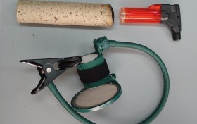 新手艾灸工具其实很简单，只需要一根艾条和一个艾灸控烟圈